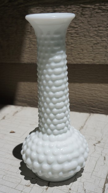 DIY Milk Glass Vases