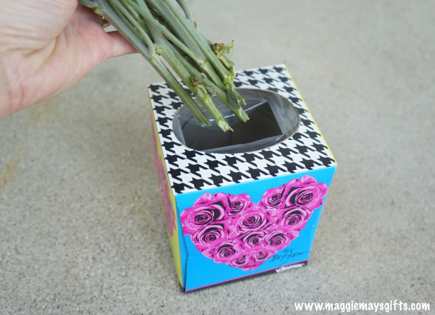Turn a tissue box into a flower vase