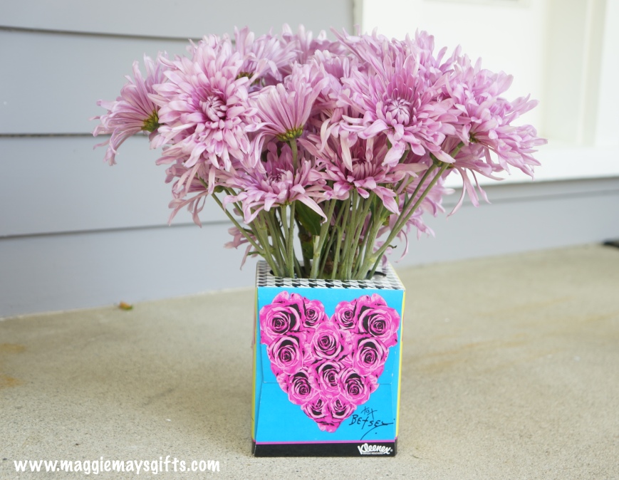 Turn a tissue box into a flower vase